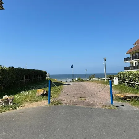 En Bord De Avec Balcon Et Vue Imprenable, Acces Direct Apartamento