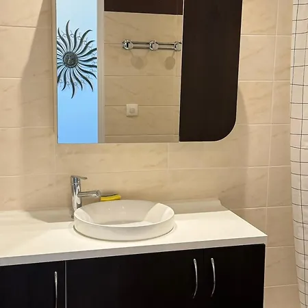 En Bord De Avec Balcon Et Vue Imprenable, Acces Direct - Fr-1-487-317 Cabourg