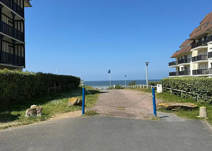 En Bord De Avec Balcon Et Vue Imprenable, Acces Direct - Fr-1-487-317 Lejlighed