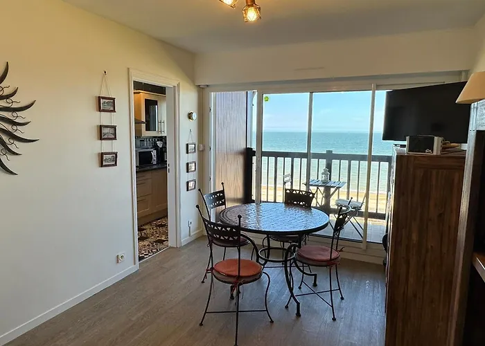 Lejlighed En Bord De Avec Balcon Et Vue Imprenable, Acces Direct - Fr-1-487-317 *